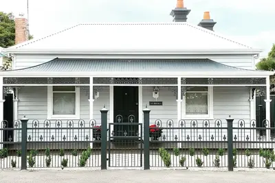 Image de Saint Brides - Superior Boutique Accomodation  - Steps to Pakington Street