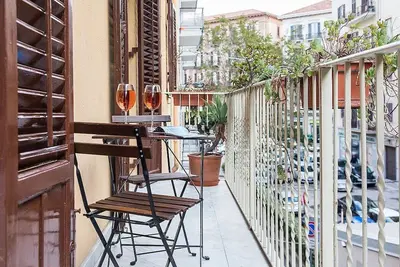 Image de Casa Agazia: A welcoming apartment situated in a central location, at a short distance from the Teatro Massimo of Palermo, with Free Wi-Fi.