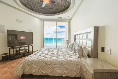 Image de Esmeralda Beach Resort 2 Bedrooms Condo B 301