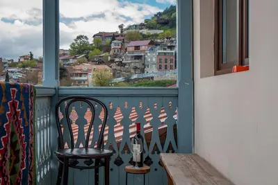 Image de Postcard balconies - a duplex with the best view