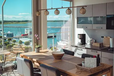 Image de Modern and light-flooded apartment, with terrace & wonderful view