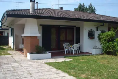 Image de Villa avec jardin privé en bord de mer