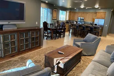 Image de Bella Sirena Bc-605 Vacation Bliss Newly Refurbished Oceanfront Condo