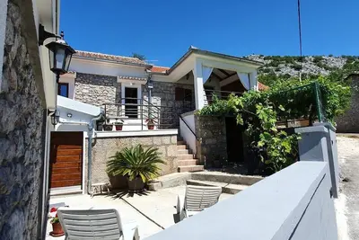 Maison de vacances avec parking Milovac, Paklenica (K-15168)
