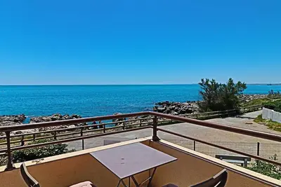 Image de Appartement climatisé avec 2 chambres à Sète