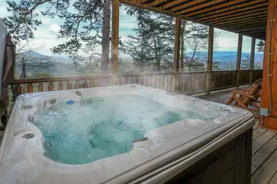 Image de Once Upon A View - Theater, hot tub, mountain view, and games!