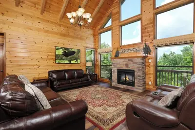 Image de Treetop Tranquility | Fido Friendly, Game Room, Hot Tub, & Fireplace