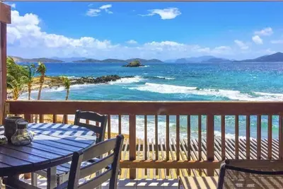 Image de Sapphire Beach Oceanfront Villa W/ Washing Machine and Dryer