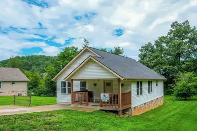 Image de Farmhouse Retreat - Wii games, grill & a cozy feel!