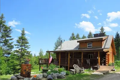 Image de Pinecrest Cabin- a relaxing mountain cabin close to town