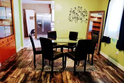 Image de (M1) Enchanted Getaway ☀ 3-Mins Walk To River❣