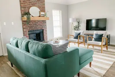 Image de The Pearl - Fully Updated 3/2 Home Near Acu