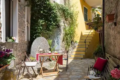 Image de Joli appartement pour 4 personnes avec Wifi, climatisation, Tv, terrasse, animaux admis et parking
