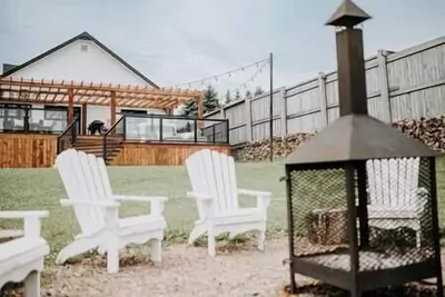 Image de Oakes House+waterfront+games room+hot tub+Firepit