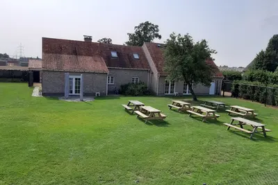 Image de Beautiful vacation home in touristy Kalmthout