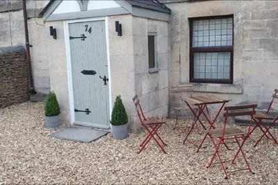 Image de Cottage with Large Drive