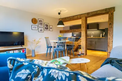 Image de Lots of space for large families