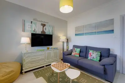 Image de Appart. de 2 chambres avec terrasse, piscine d'eau salée et barbecue à Quarteira