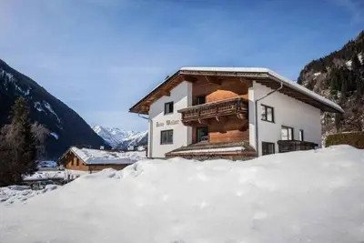 Vacation apartment Elfer (2 - 6 persons, Neustift)