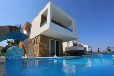 Image de Villa Douglas - Private Pool, Bbq, 4 Bdrms, View