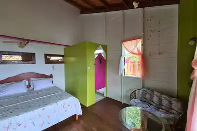 Image de Turtle Cottage - 2 bed 2 bath self catering Cottage