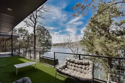 Image de Welcome to Gemstone at Possum Kingdom Lake