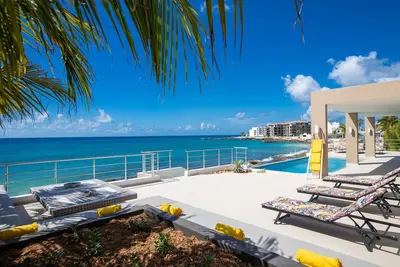 Image de Alma - Direct Beach Access 4 Br Villa