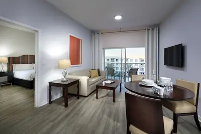 Image de Two-Bedroom Apt. near Disney