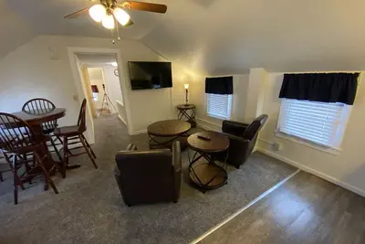 Image de Great Strip Location |WalktoLake|Wine Country|Brewing Company|A/C|Grill&Firepit