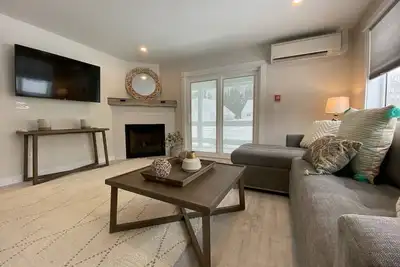 Image de Swell Suite at Killington: Luxurious Renovated Condo 1br/2ba. Close to Mtn! 642