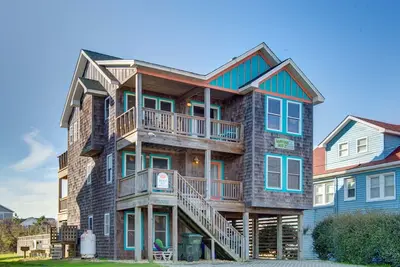 Image de Across from Nags Head Pier - 5 Bedrooms - Pet Friendly