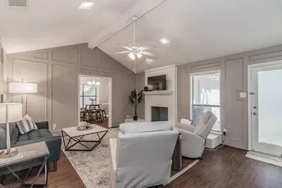 Image de Heart of Coppell, Central Dfw 2020 Remodeled Home