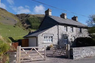 Image de Stunning cosy, pet friendly & peaceful 3 bedroom, 2 bathroom cottage, fast WiFi