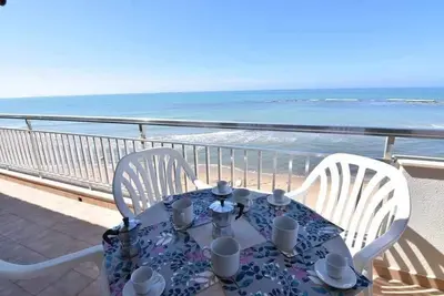 Image de Donna Titina House On the beach of Montalbano