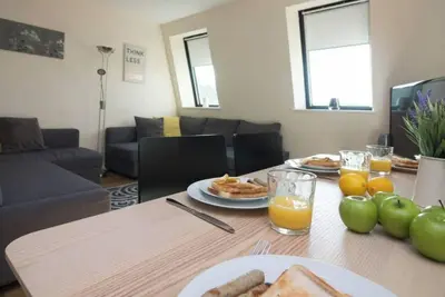 Image de Premiere Serviced Accommodation - 17