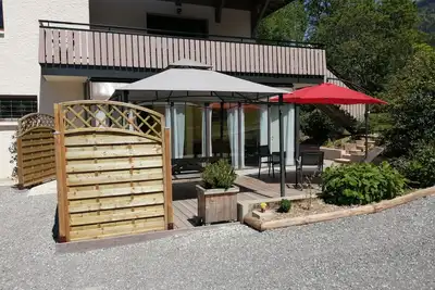 Image de Appartement entre lac et montagne, activité estivale et hivernale aux alentours