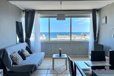 Image de Les Clapotis - Agreable studio-cabine vue mer 4 personnes à 20 m de la plage (ref 336990)