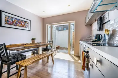 Image de Pass the Keys | Luxury 2Bed 2Bath Townhouse