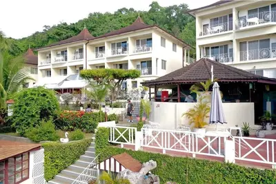 Image de Montego Bay Best Kept Secret 2 B/R Apartments - Block B