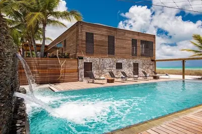 Image de Villa Silver Sands | Beach Front - Located in Magnificent Providenciales with Private Pool