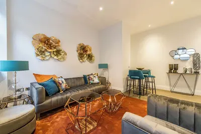 Image de Amazing Two bedroom apartment is Chancery Lane