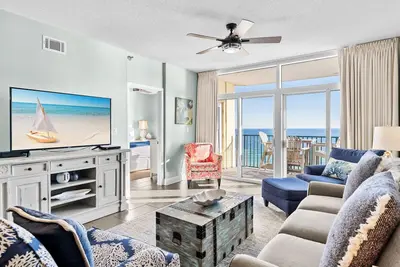 Image de Beautifully Decorated Beachfront 2 Bedroom