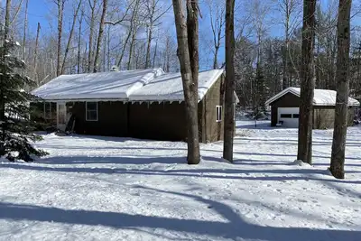 Image de Quaint Cabin In The Northern Wi Woods