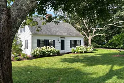 Image de Beautiful Private Home w/Pool & Hot Tub minutes from Harwich Port Beaches