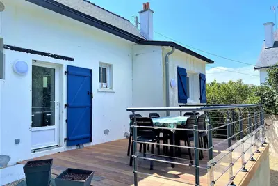 Image de Maison rénovée 75m², 6 pers, proche plage et centre, jardin, terrasse, parking, Wifi
