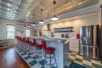 Image de Wild Oats - Chesapeake Properties