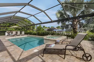 Image de Villa Barbara - Elegant Gulf-access home w/electric-heated pool and spa - Swfl Rentals