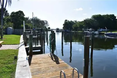 Image de Anna Maria and Beaches minutes away~Pool, boat dock