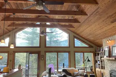 Image de Whiteface Resort on West Branch Ausable River. See Whiteface Mtn from our deck