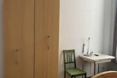 Image de Triple-Economie-Salle de bain partagée